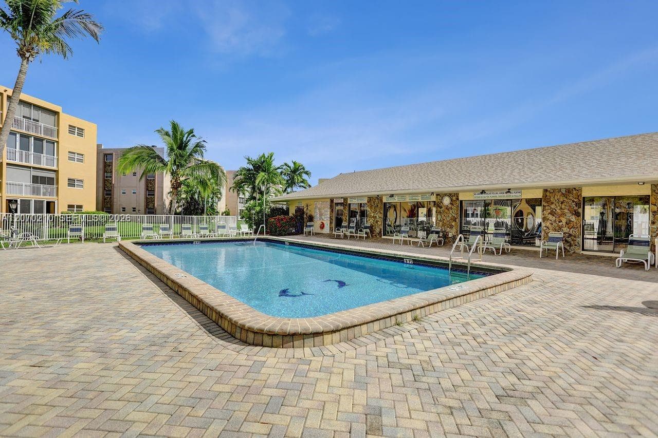 325 SE 11th Ter # 107, Dania Beach, FL 33004 — zdjęcie 2