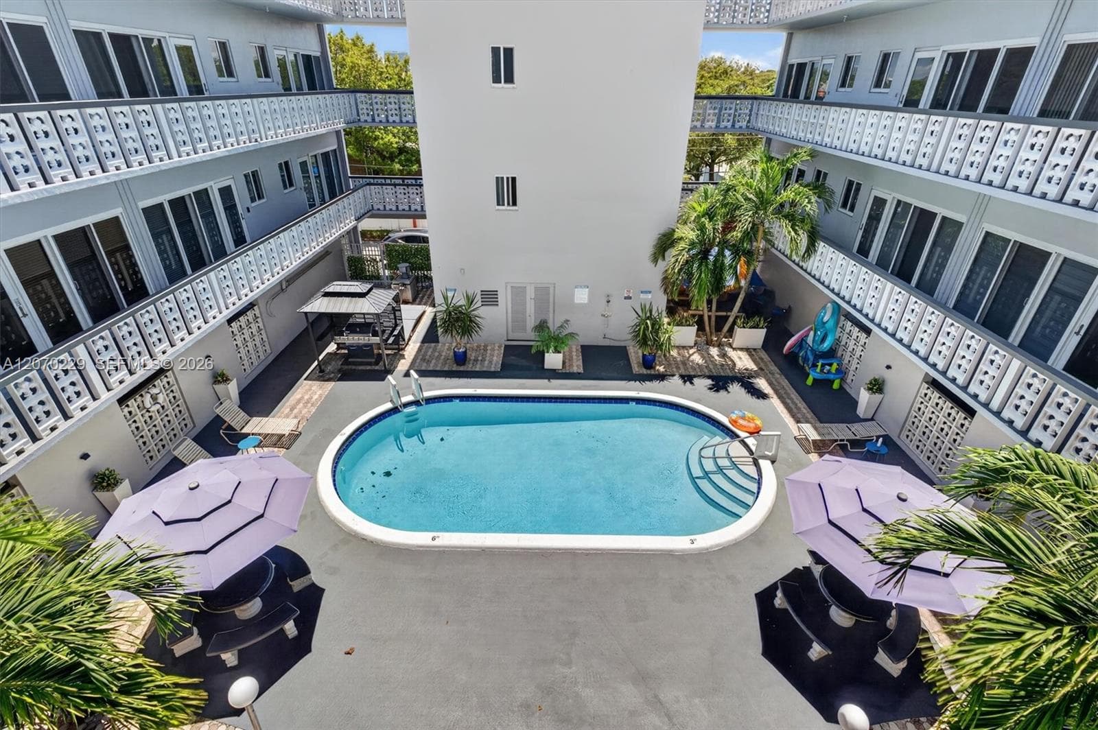 1818 Rodman St # 3B, Hollywood, FL 33020