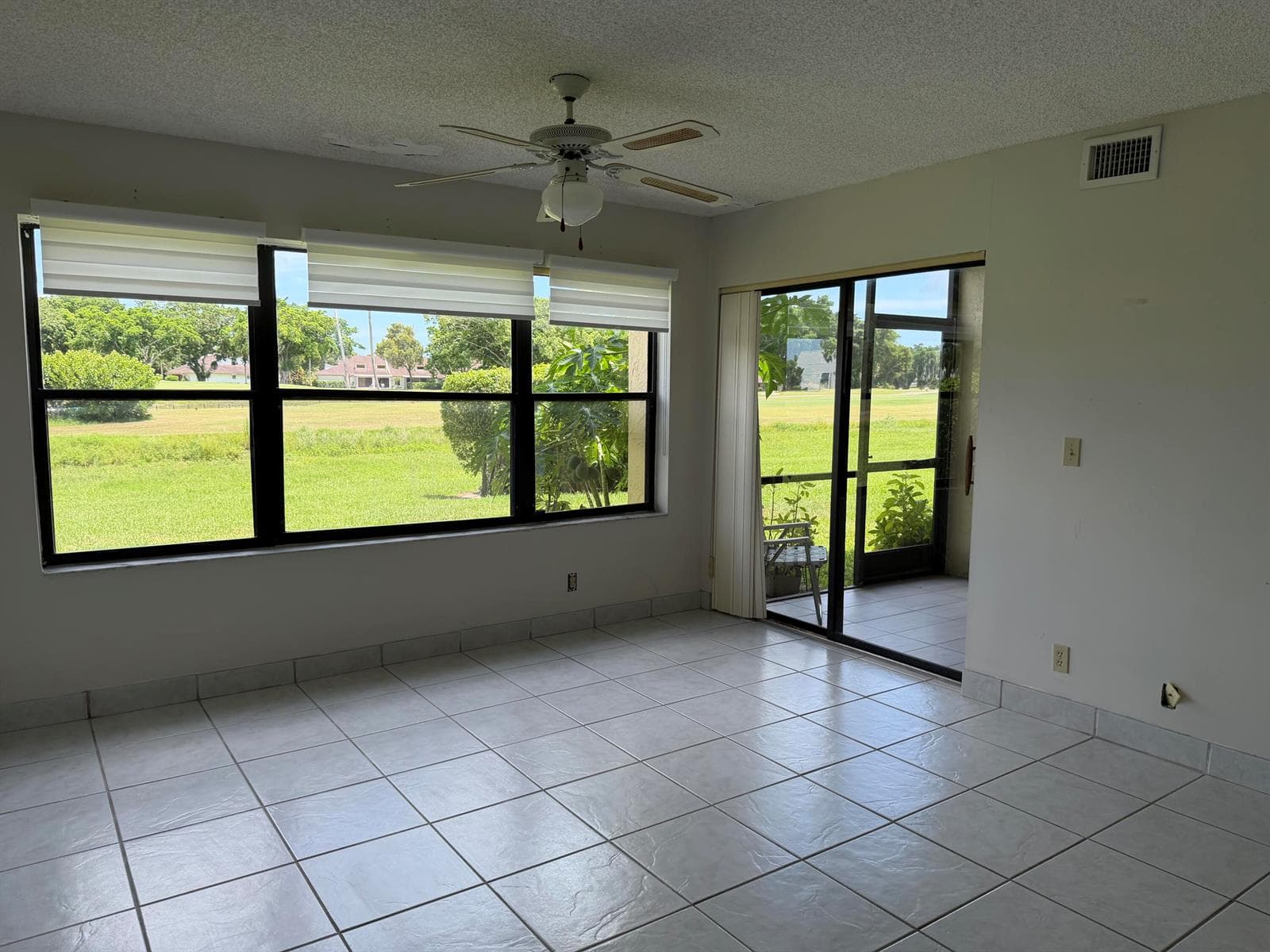 4692 Lucerne Lakes Boulevard E # 106, Lake Worth, FL 33467 — zdjęcie 3