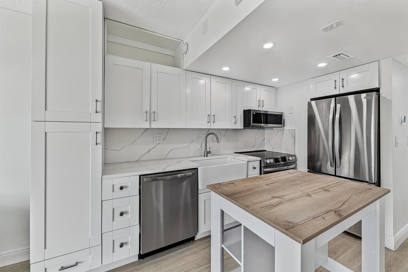 2900 NE 30TH Street # D-3, Fort Lauderdale, FL 33306 — zdjęcie 4