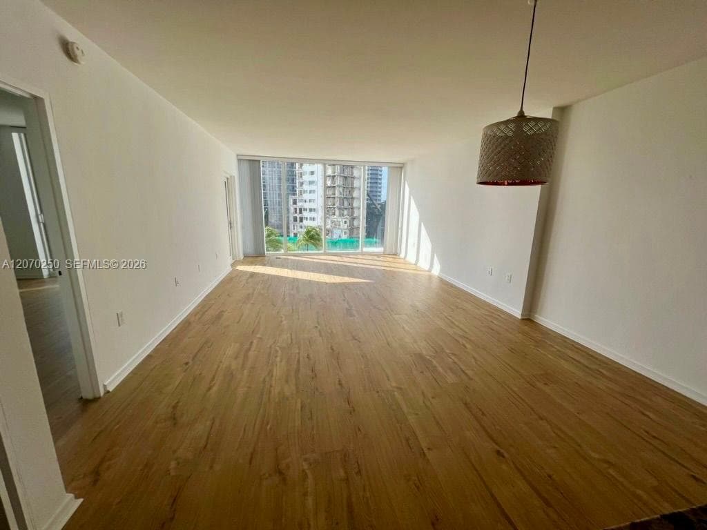 10275 Collins Ave # 415, Bal Harbour, FL 33154 — zdjęcie 2