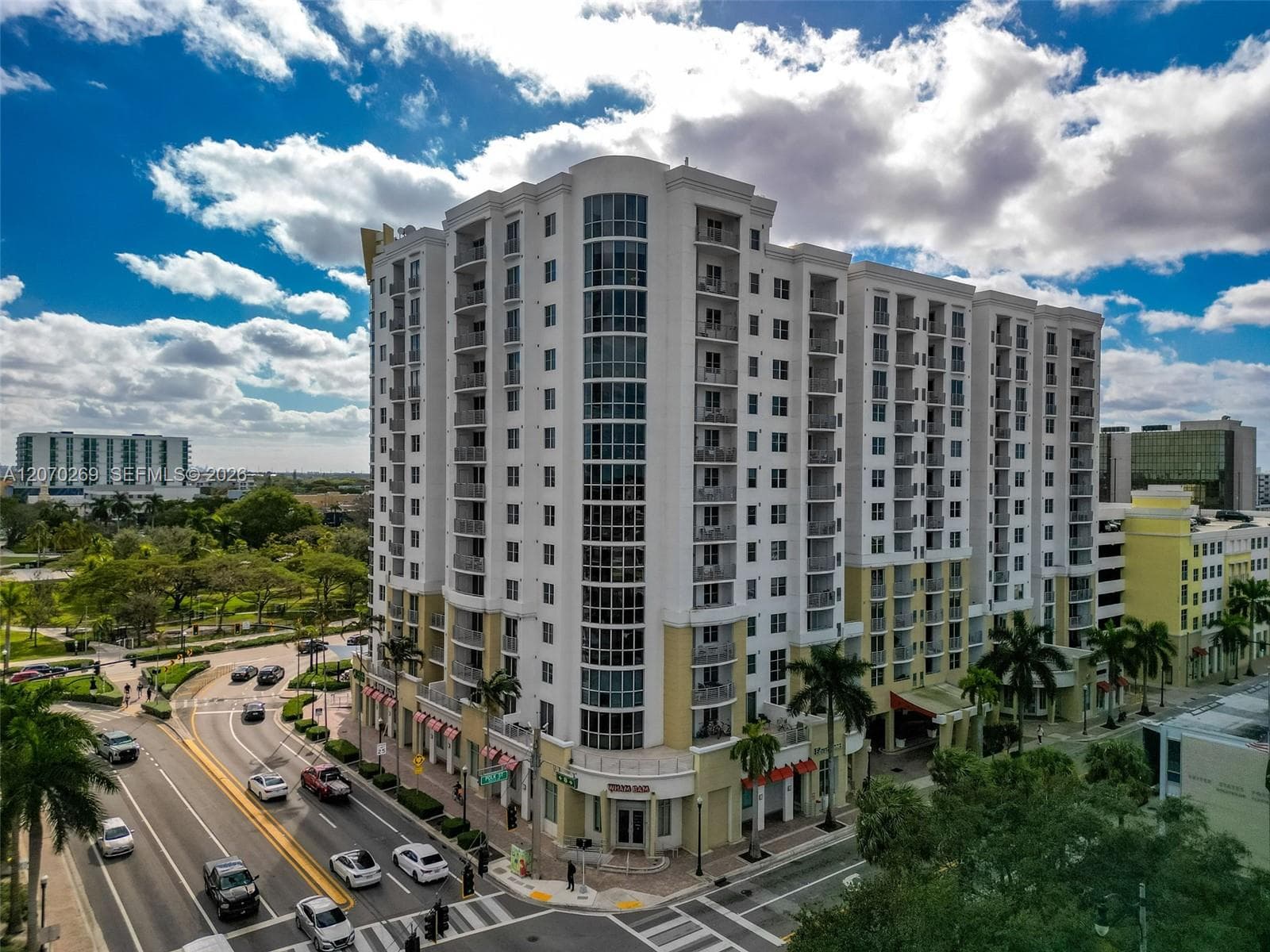 1830 Radius Dr # 903, Hollywood, FL 33020