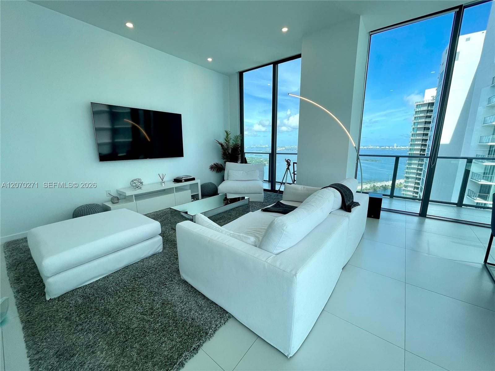 501 NE 31st St # PH4403, Miami, FL 33137 — zdjęcie 3