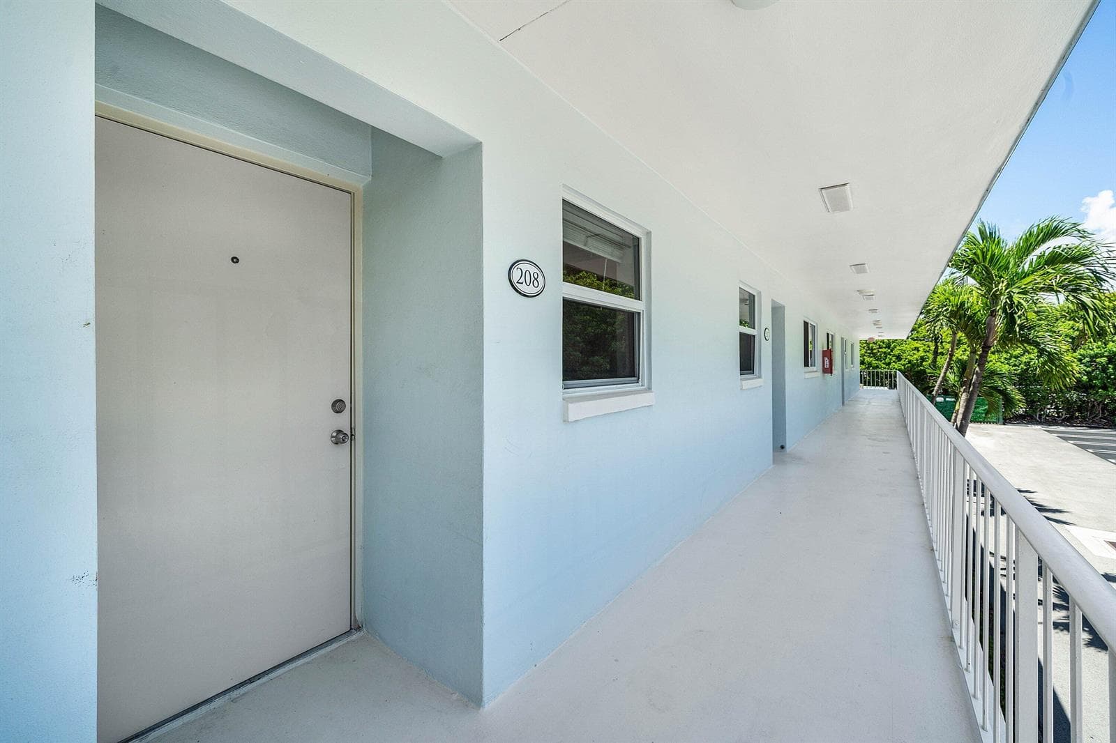 207 Tropic Isle Drive # 208, Delray Beach, FL 33483