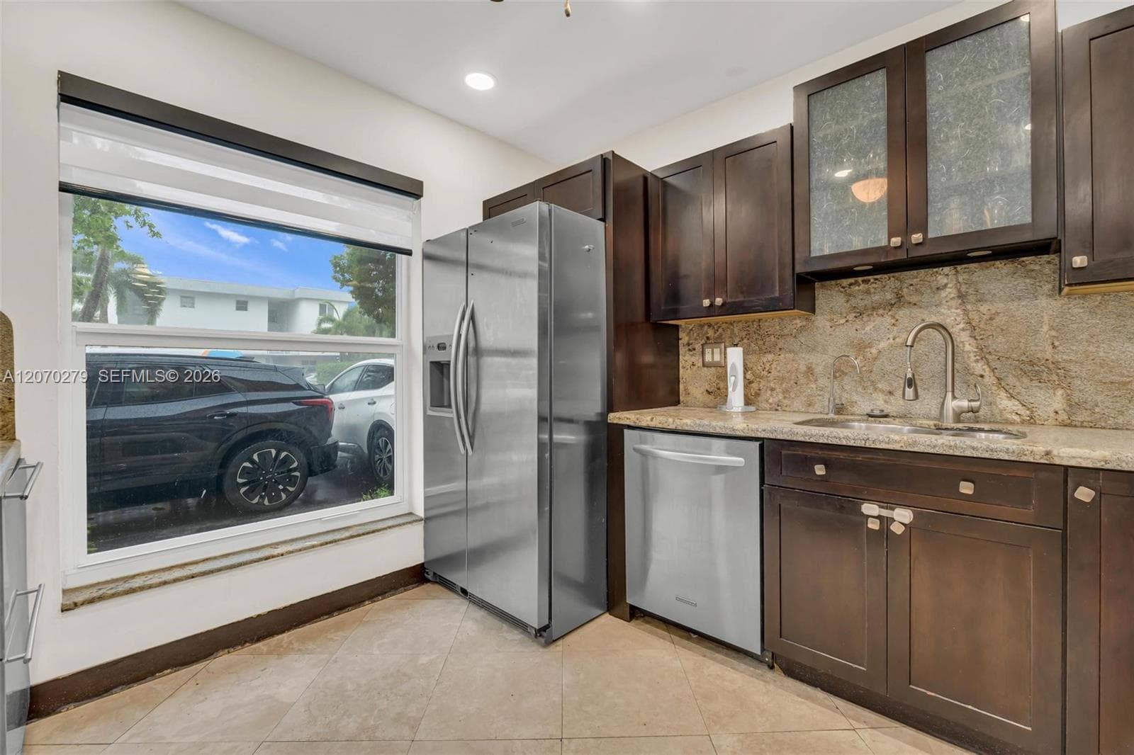 3690 NE 167th St # 34, North Miami Beach, FL 33160 — zdjęcie 5