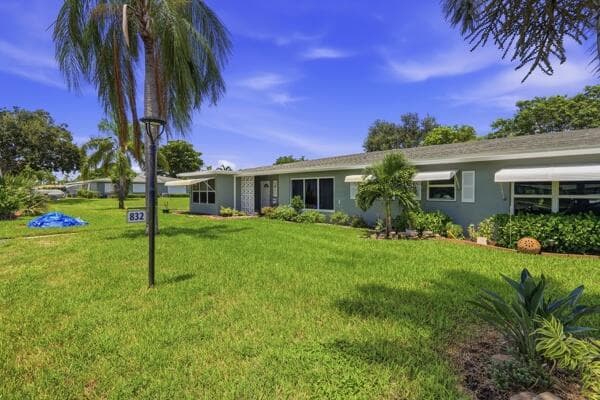 832 High Point Drive W # B, Delray Beach, FL 33445