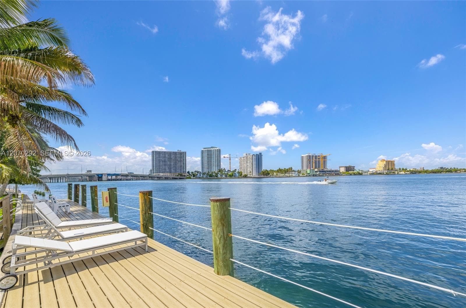 2250 Bay Dr # 7, Miami Beach, FL 33141 — zdjęcie 2