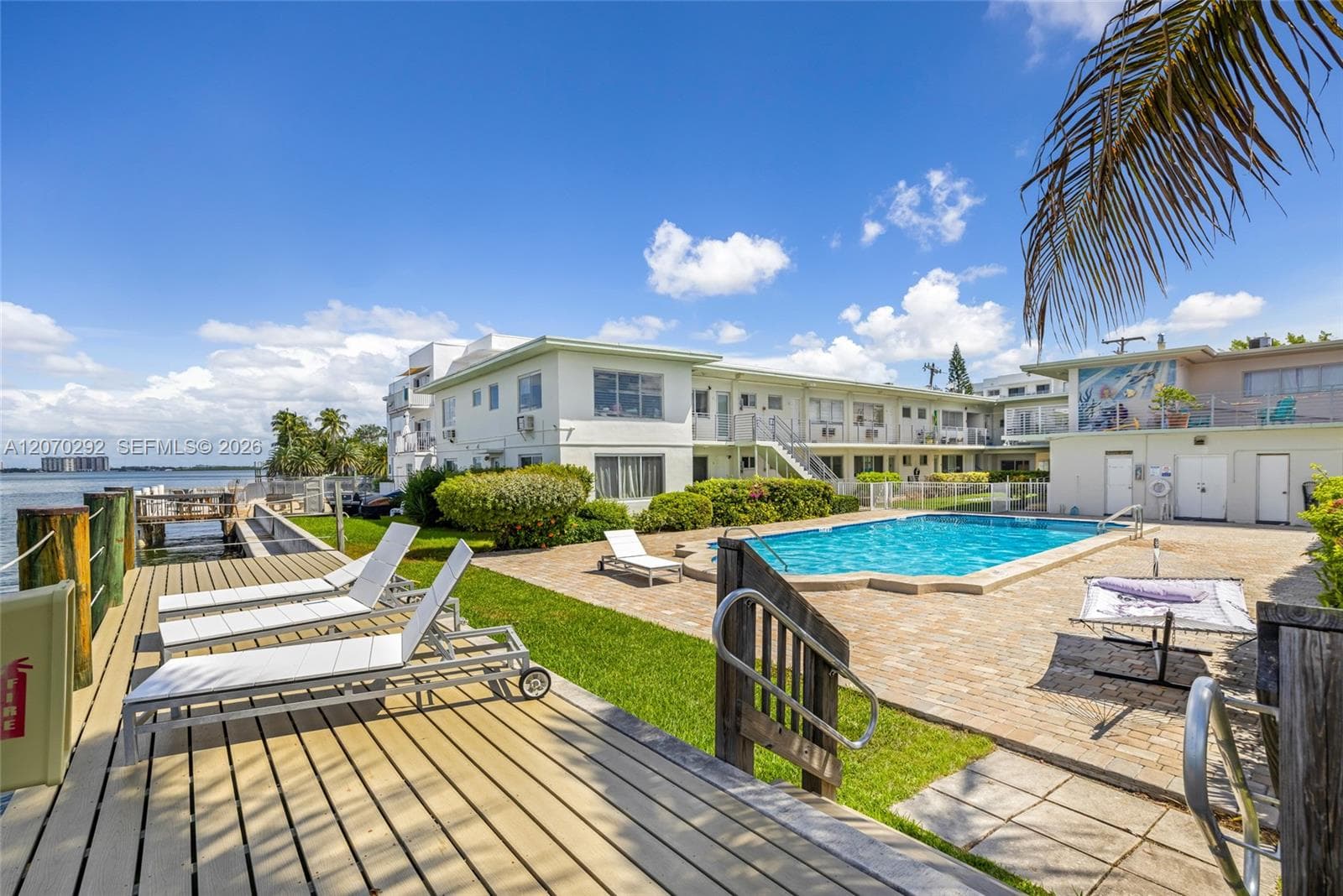 2250 Bay Dr # 7, Miami Beach, FL 33141 — zdjęcie 3