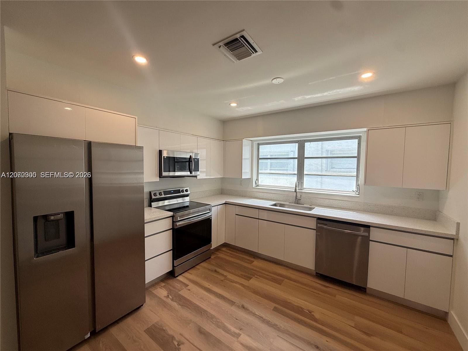 1532 Trillo Ave, Coral Gables, FL 33146 — zdjęcie 5