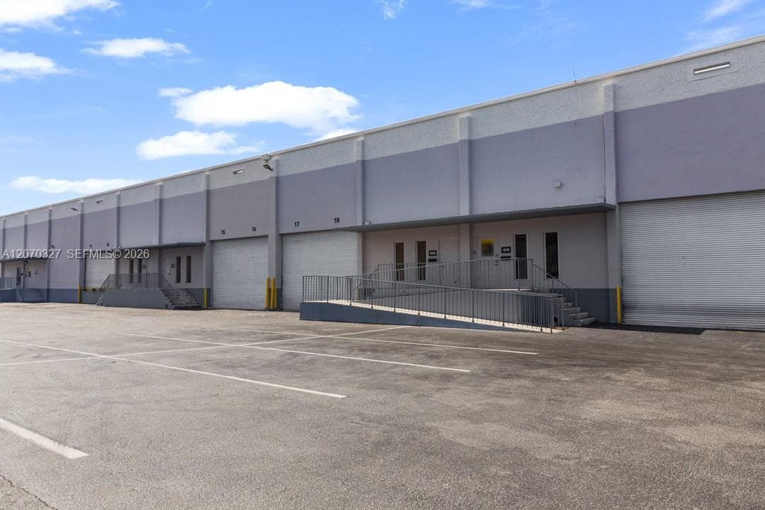 1578 NW 82nd Ave, Doral, FL 33126 — zdjęcie 5