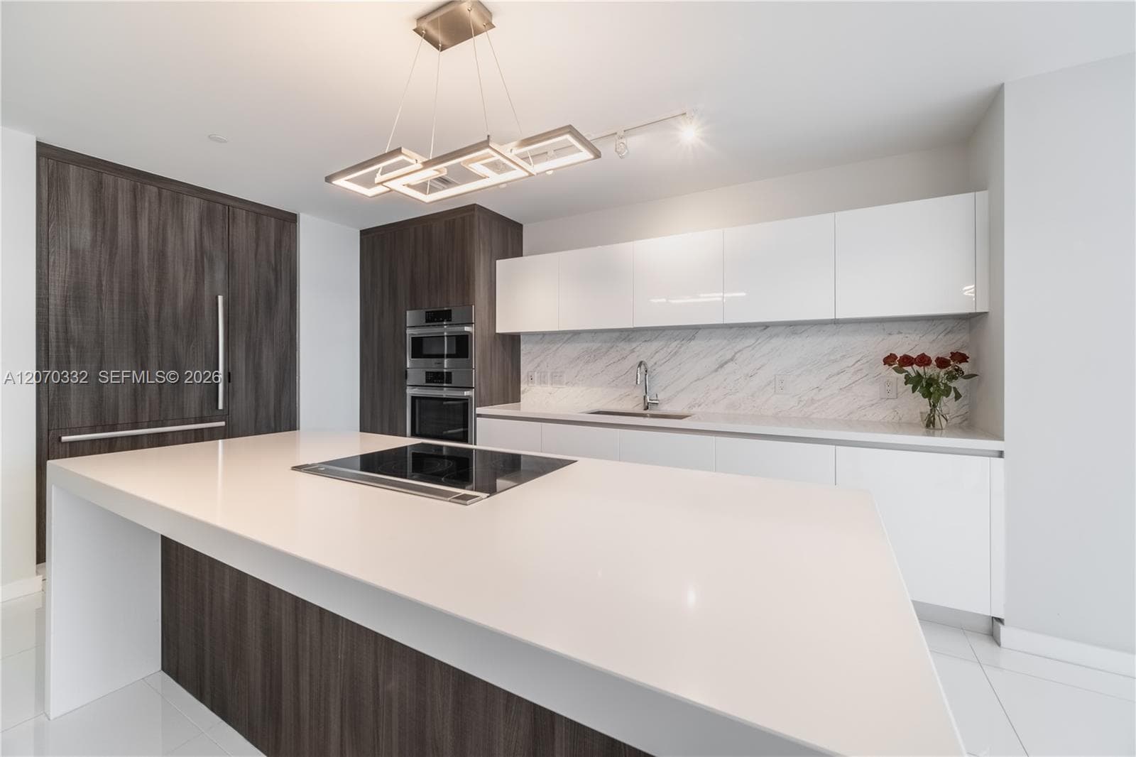851 NE 1st Ave # 3911, Miami, FL 33132 — zdjęcie 2