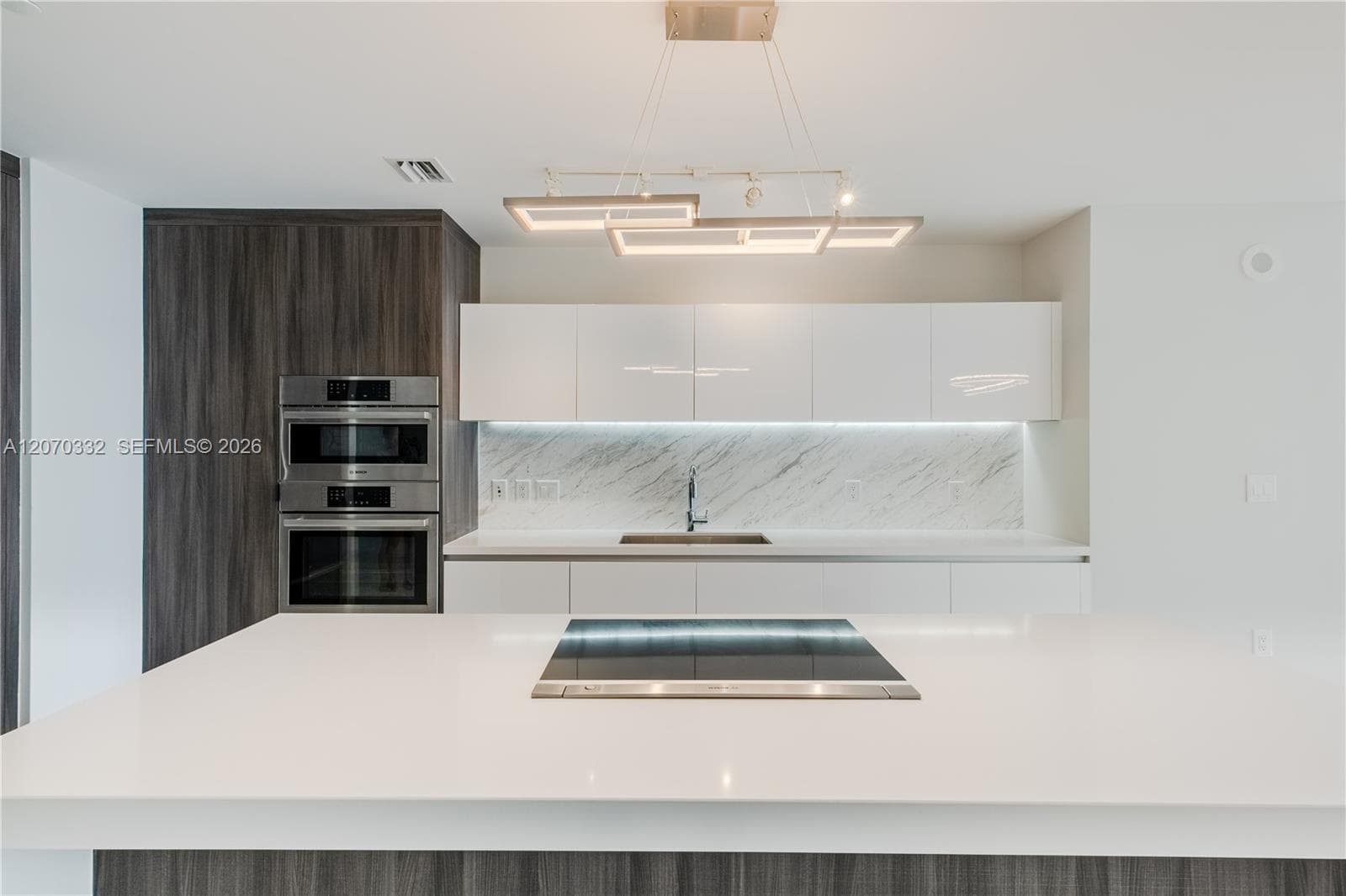 851 NE 1st Ave # 3911, Miami, FL 33132 — zdjęcie 3