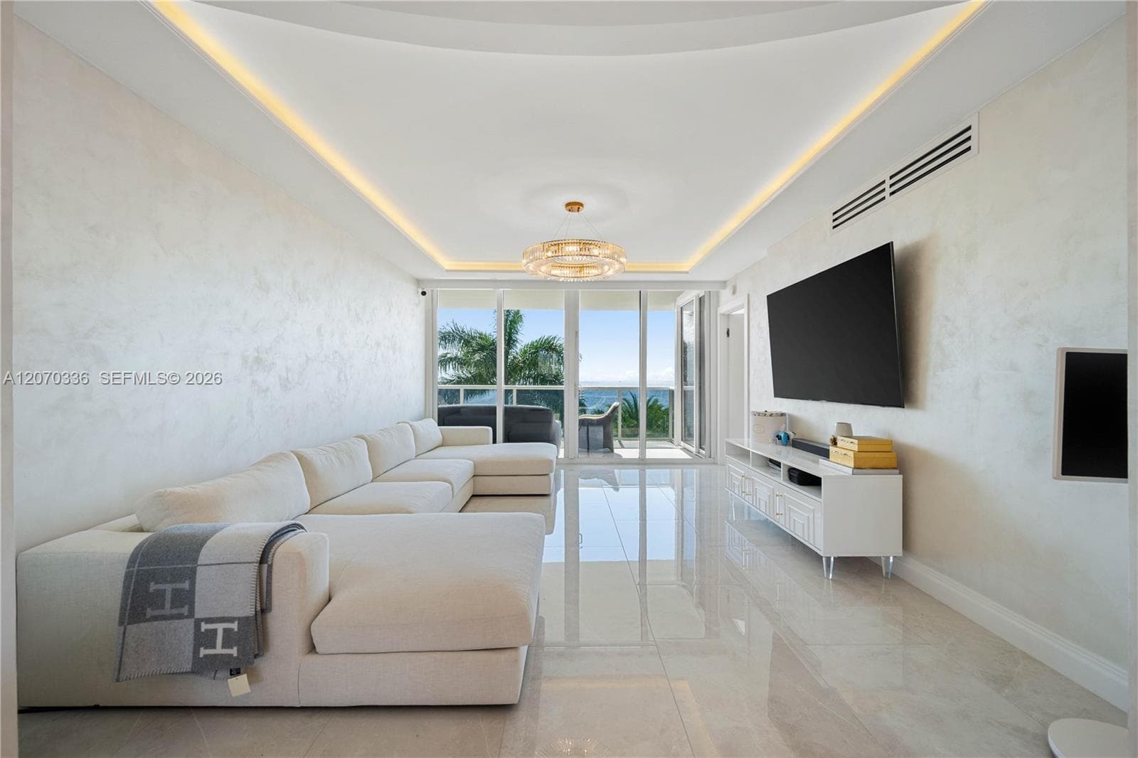 19111 Collins Ave # 403, Sunny Isles Beach, FL 33160 — zdjęcie 3