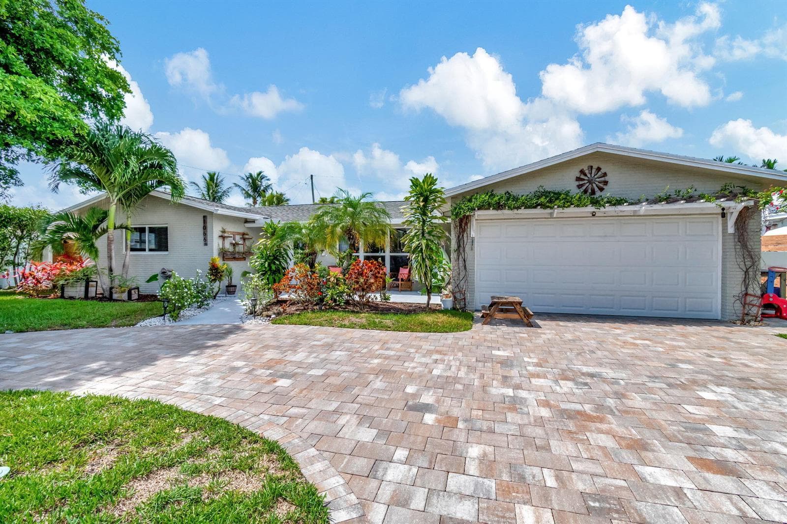 1066 SW 25TH Way, Boynton Beach, FL 33426 — zdjęcie 2
