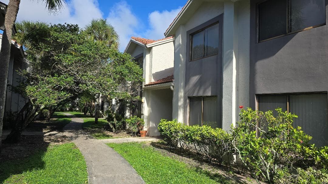 3242 CORAL LAKE Lane # 3242, Coral Springs, FL 33065 — zdjęcie 2