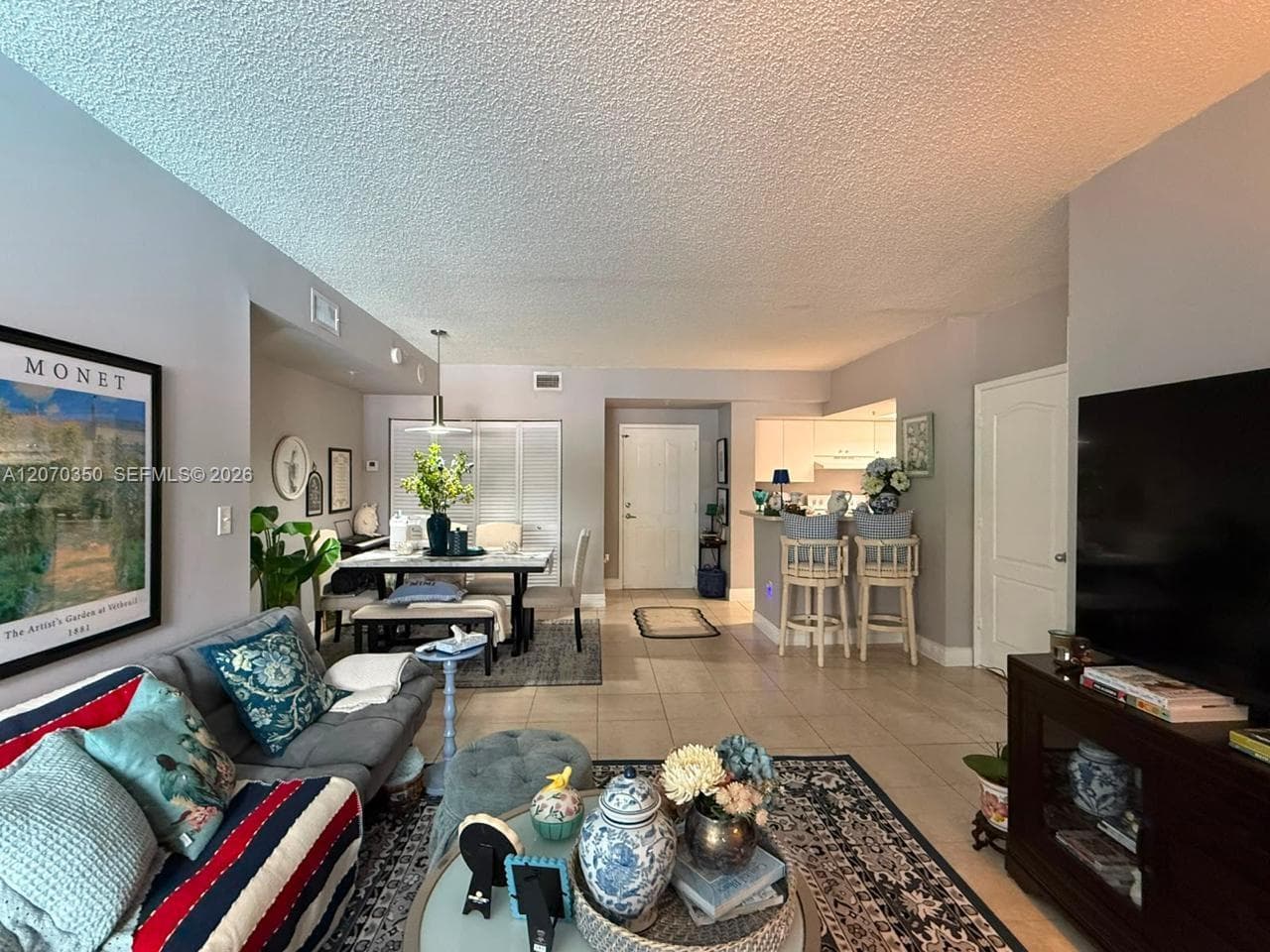 5085 NW 7th St # 406, Miami, FL 33126 — zdjęcie 3