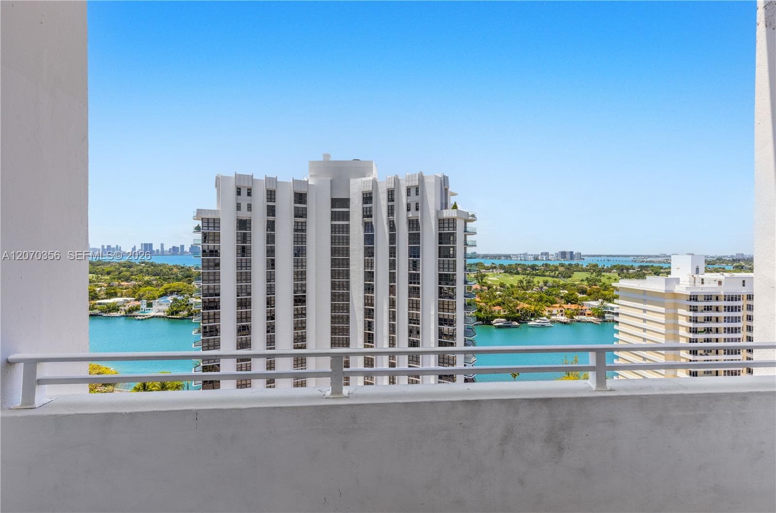 5445 Collins Ave # TS11, Miami Beach, FL 33140 — zdjęcie 3