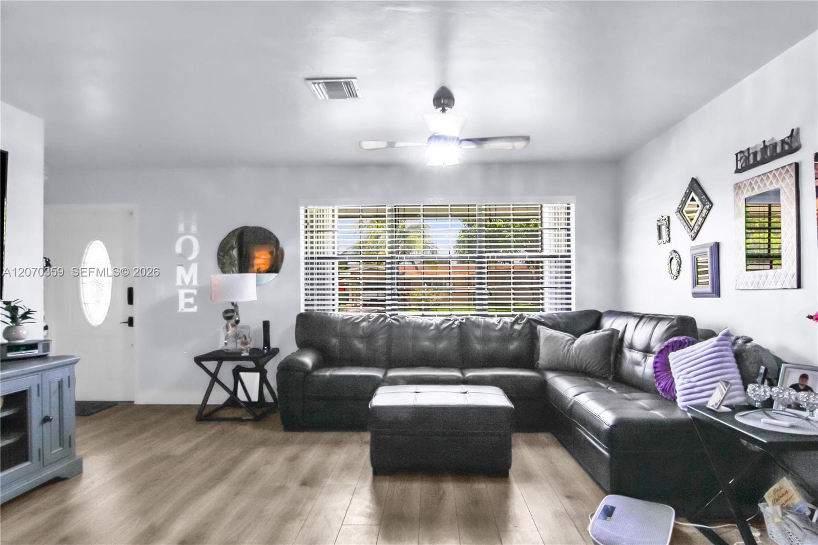 7690 NW 16th Ct, Pembroke Pines, FL 33024 — zdjęcie 5