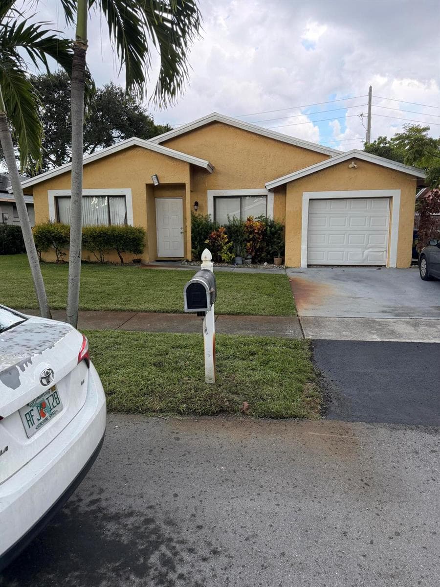 9616 NW 49TH Street, Sunrise, FL 33351 — zdjęcie 2