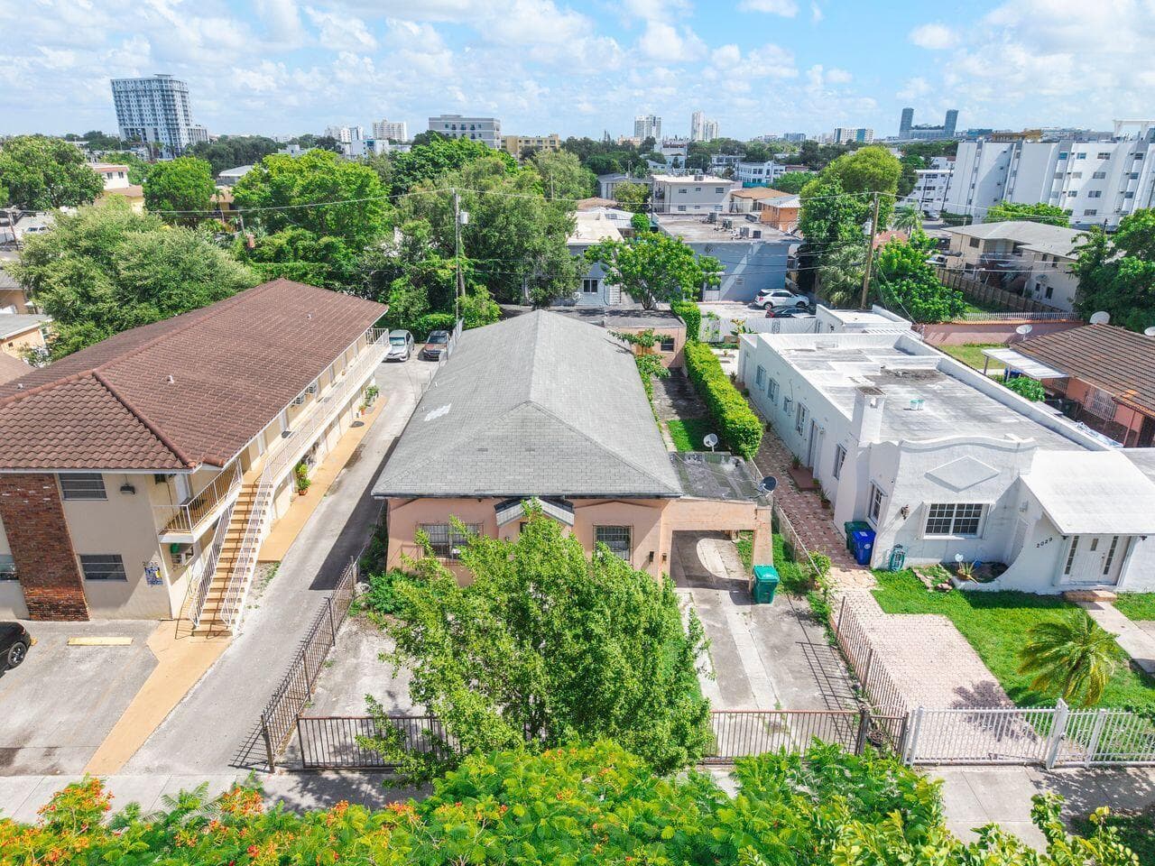 2033 SW 5th Street, Miami, FL 33135 — zdjęcie 5
