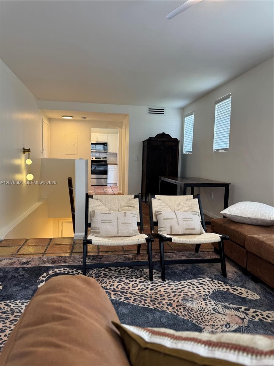 1460 Ocean Dr # 208, Miami Beach, FL 33139 — zdjęcie 2