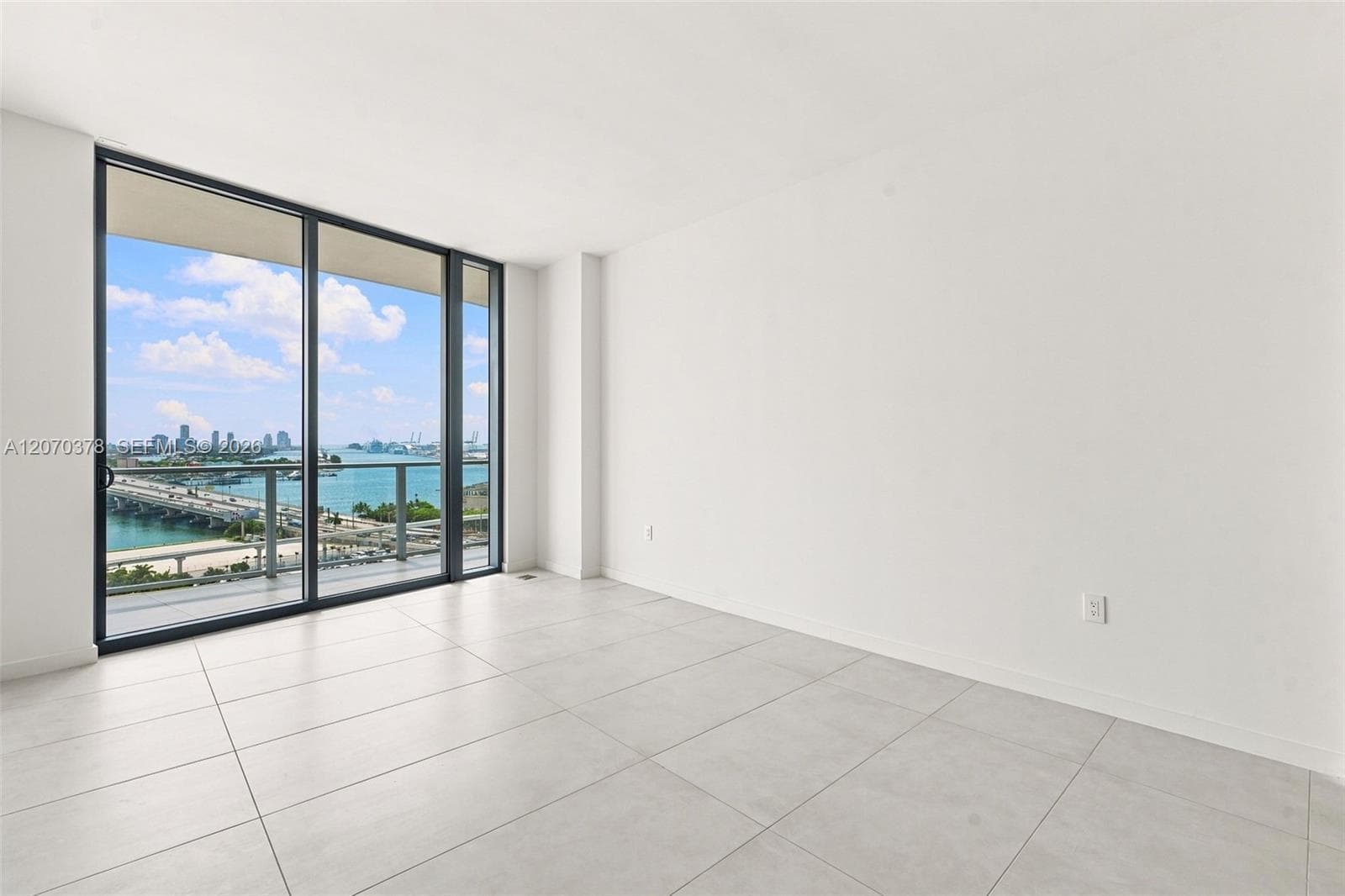 1400 Biscayne Boulevard # 1605, Miami, FL 33132 — zdjęcie 3