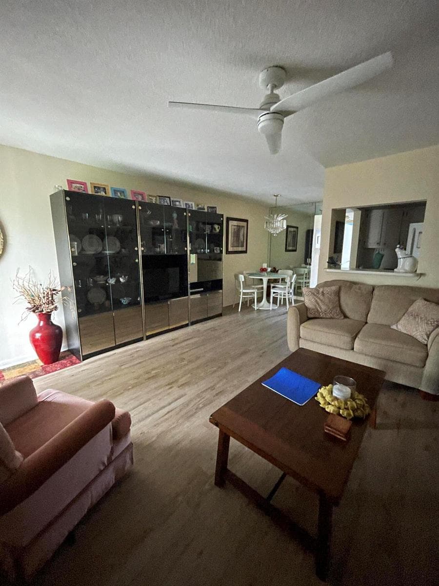 147 MARKHAM G # 147, Deerfield Beach, FL 33442