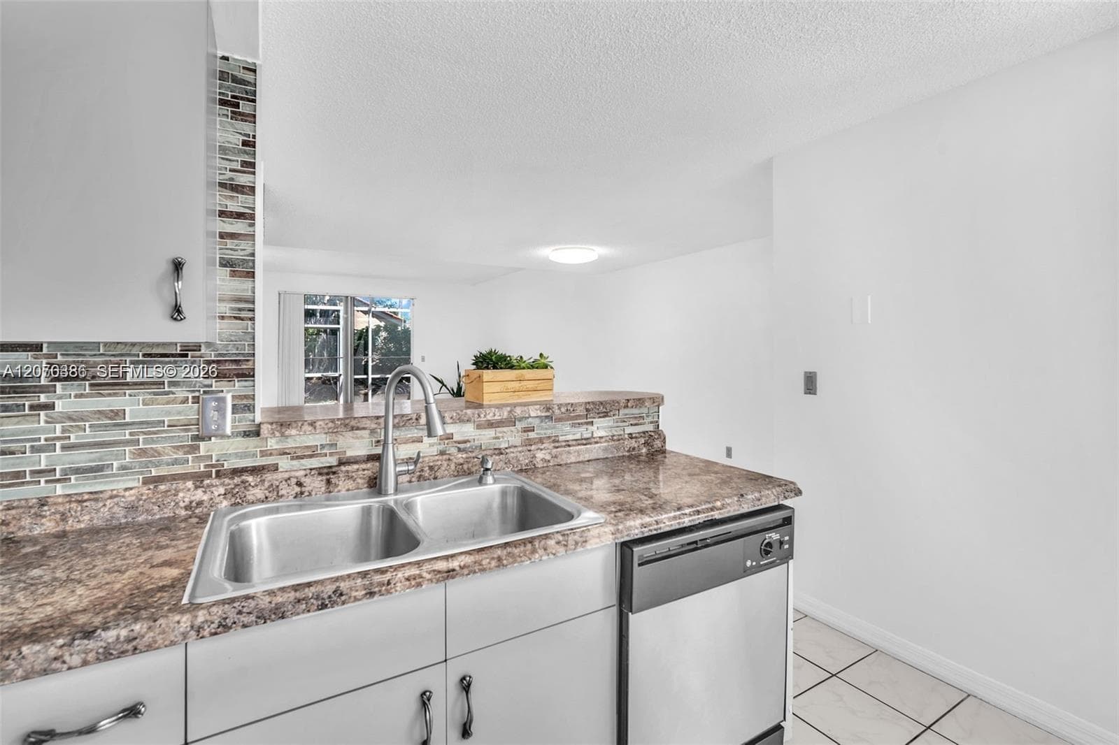 800 Sorrento Dr. # 2, Weston, FL 33326 — zdjęcie 4