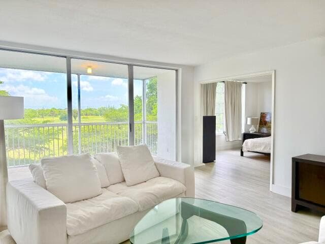 3080 N Course Drive # 407, Pompano Beach, FL 33069