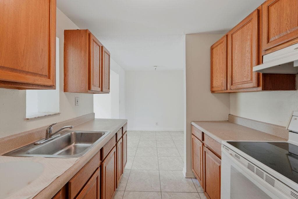 1500 W 13TH Street W, Riviera Beach, FL 33404 — zdjęcie 5