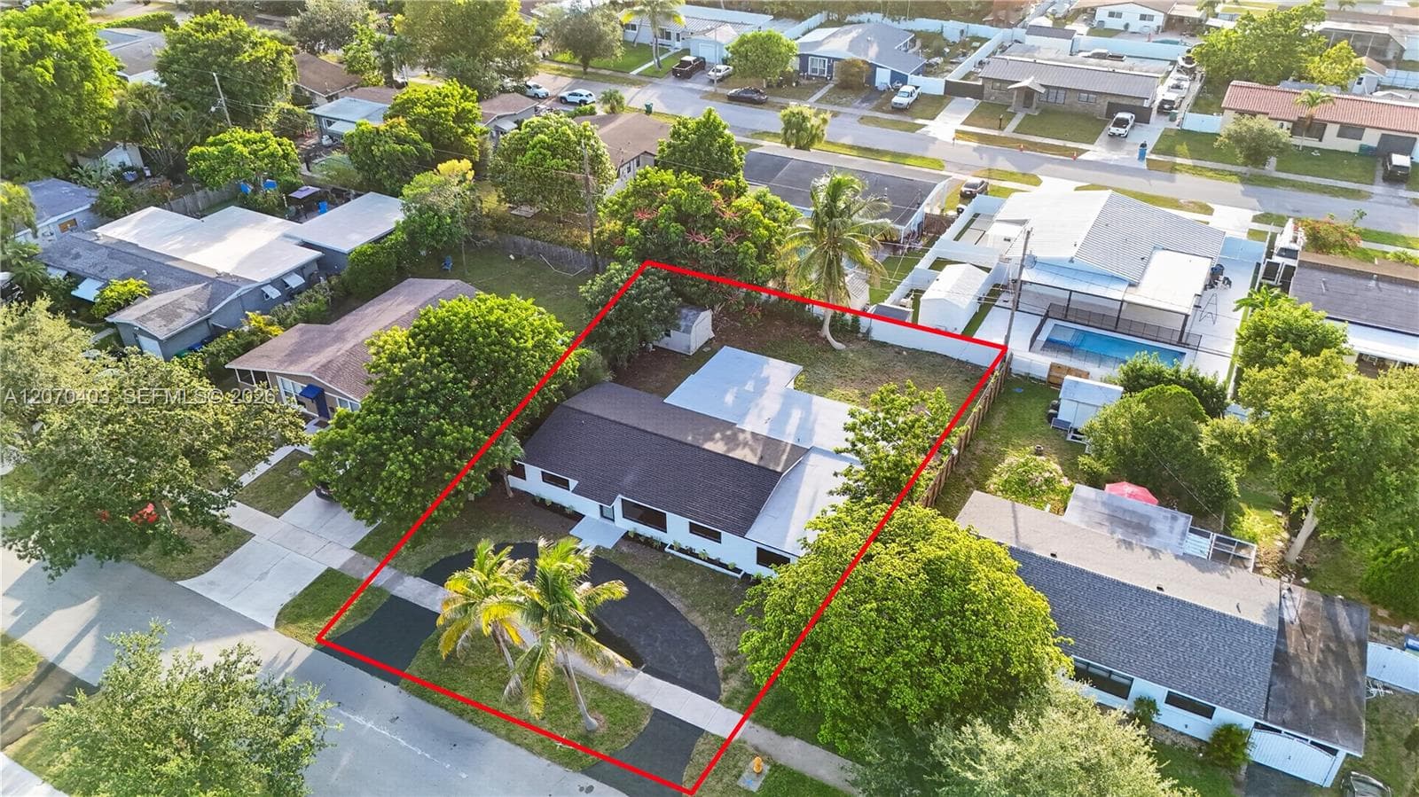 9281 Martinique Dr, Cutler Bay, FL 33189 — zdjęcie 5