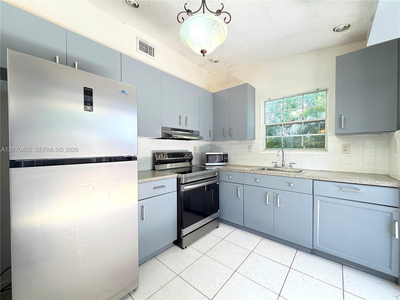 9850 W Heather Ln, Miramar, FL 33025 — zdjęcie 2