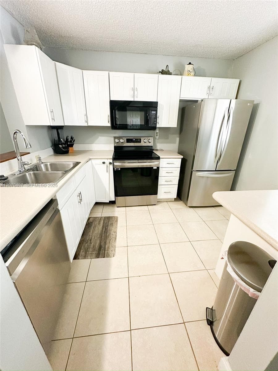 2860 Somerset Dr # 400K, Lauderdale Lakes, FL 33311 — zdjęcie 4