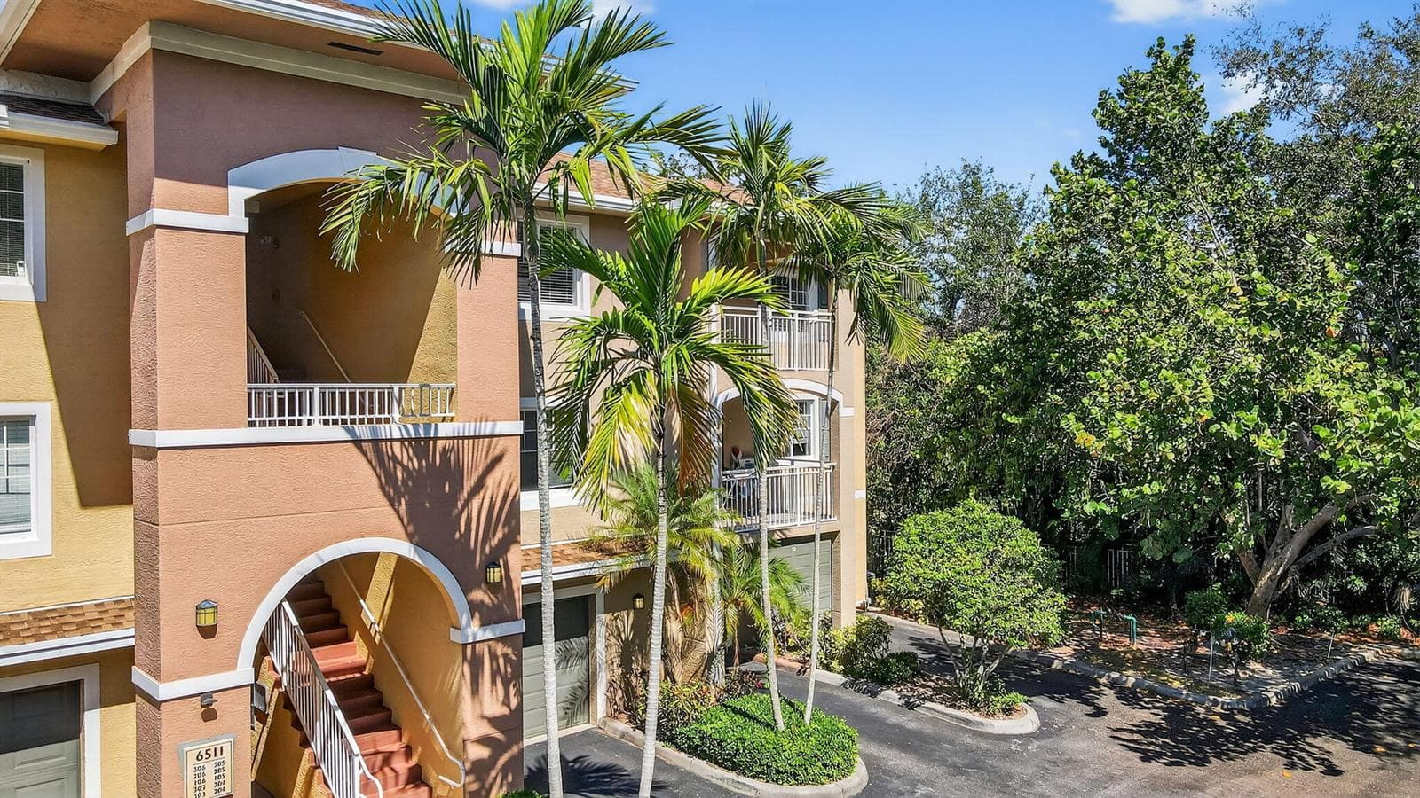 6511 EMERALD DUNES Drive # 304, West Palm Beach, FL 33411 — zdjęcie 2