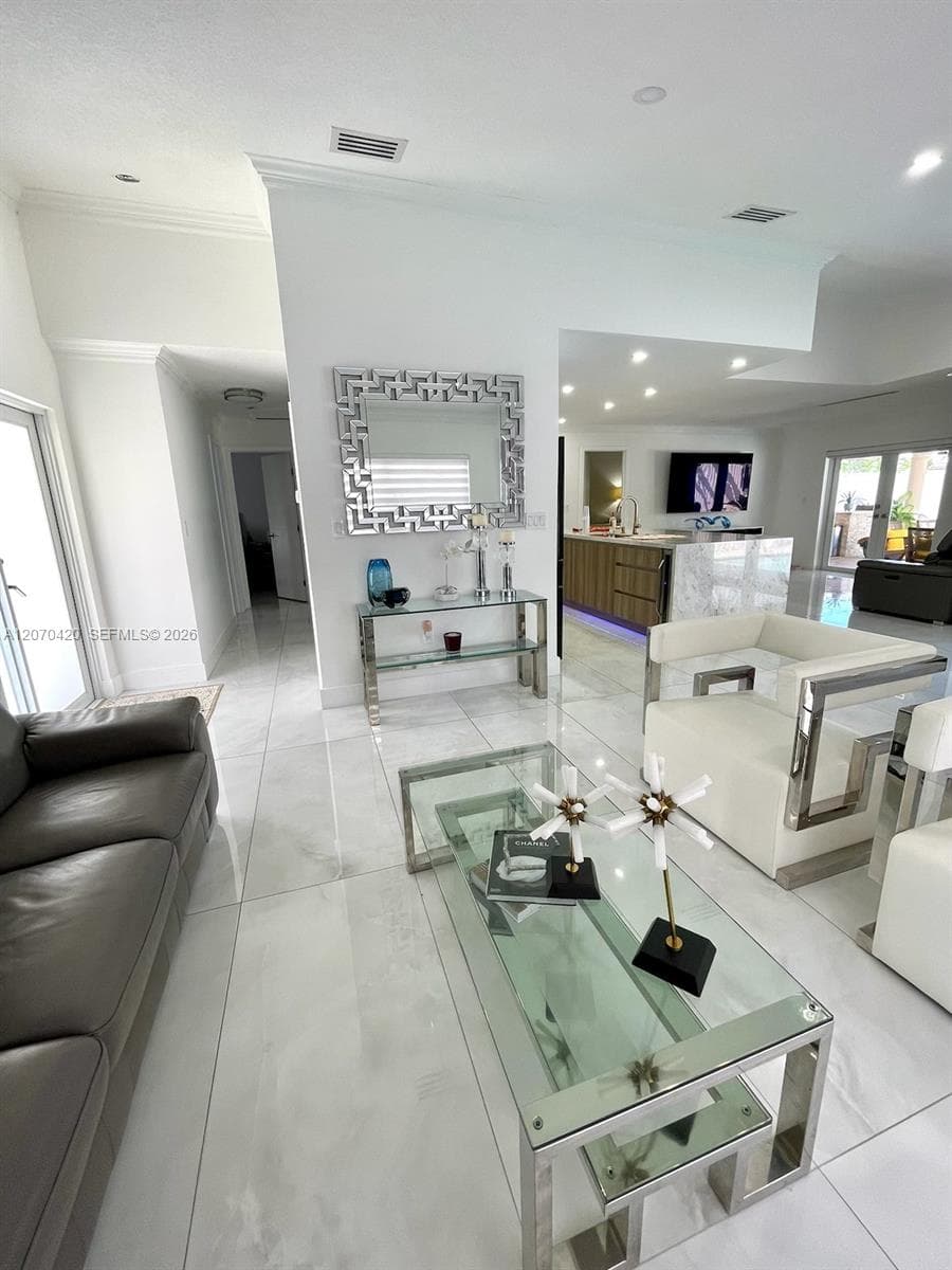 19342 SW 119th Ct, Miami, FL 33177 — zdjęcie 2