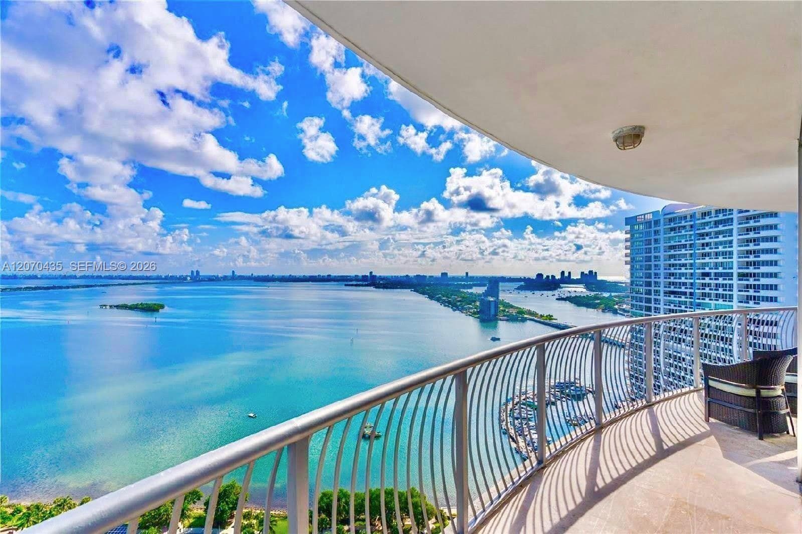 1750 N Bayshore Dr # 2202, Miami, FL 33132