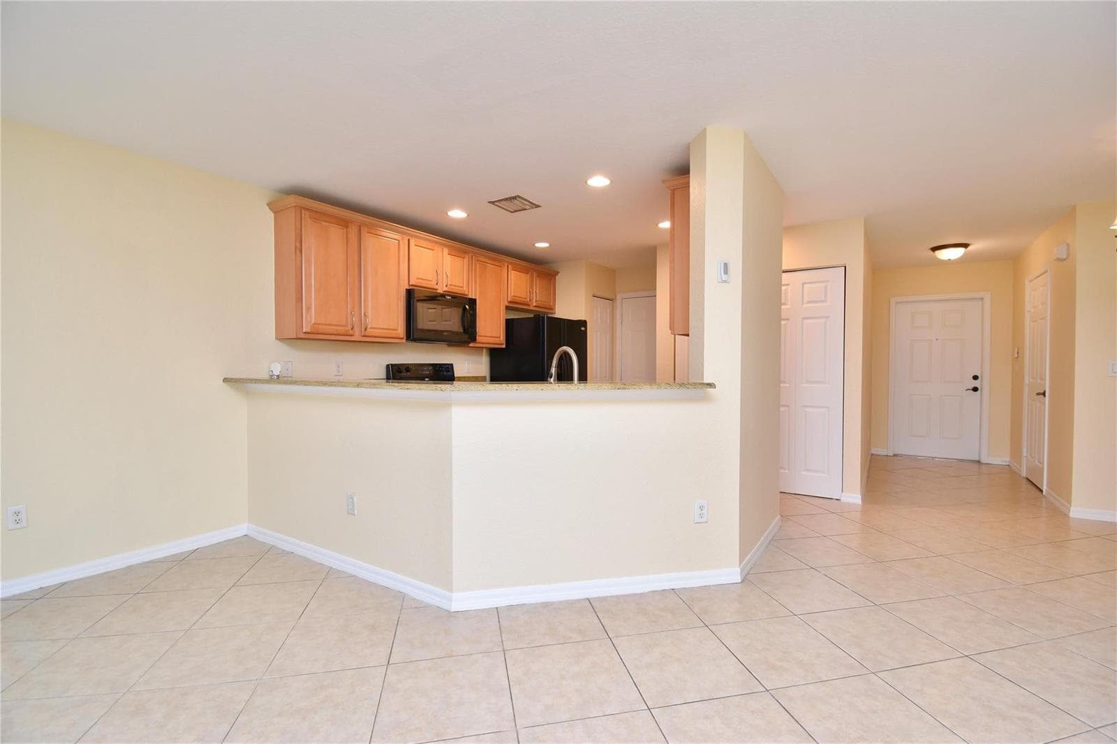 8982 Chambers Street, Tamarac, FL 33321 — zdjęcie 5