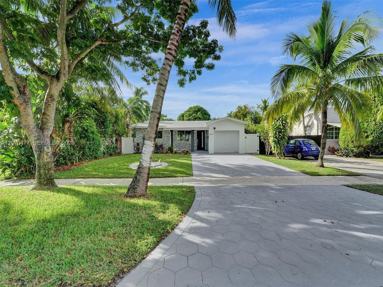 2446 Fillmore St, Hollywood, FL 33020 — zdjęcie 2
