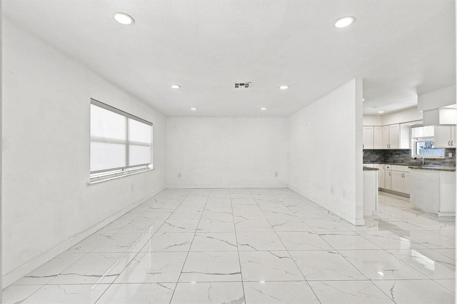 1935 CYPRESS Avenue, Fort Pierce, FL 34949 — zdjęcie 4