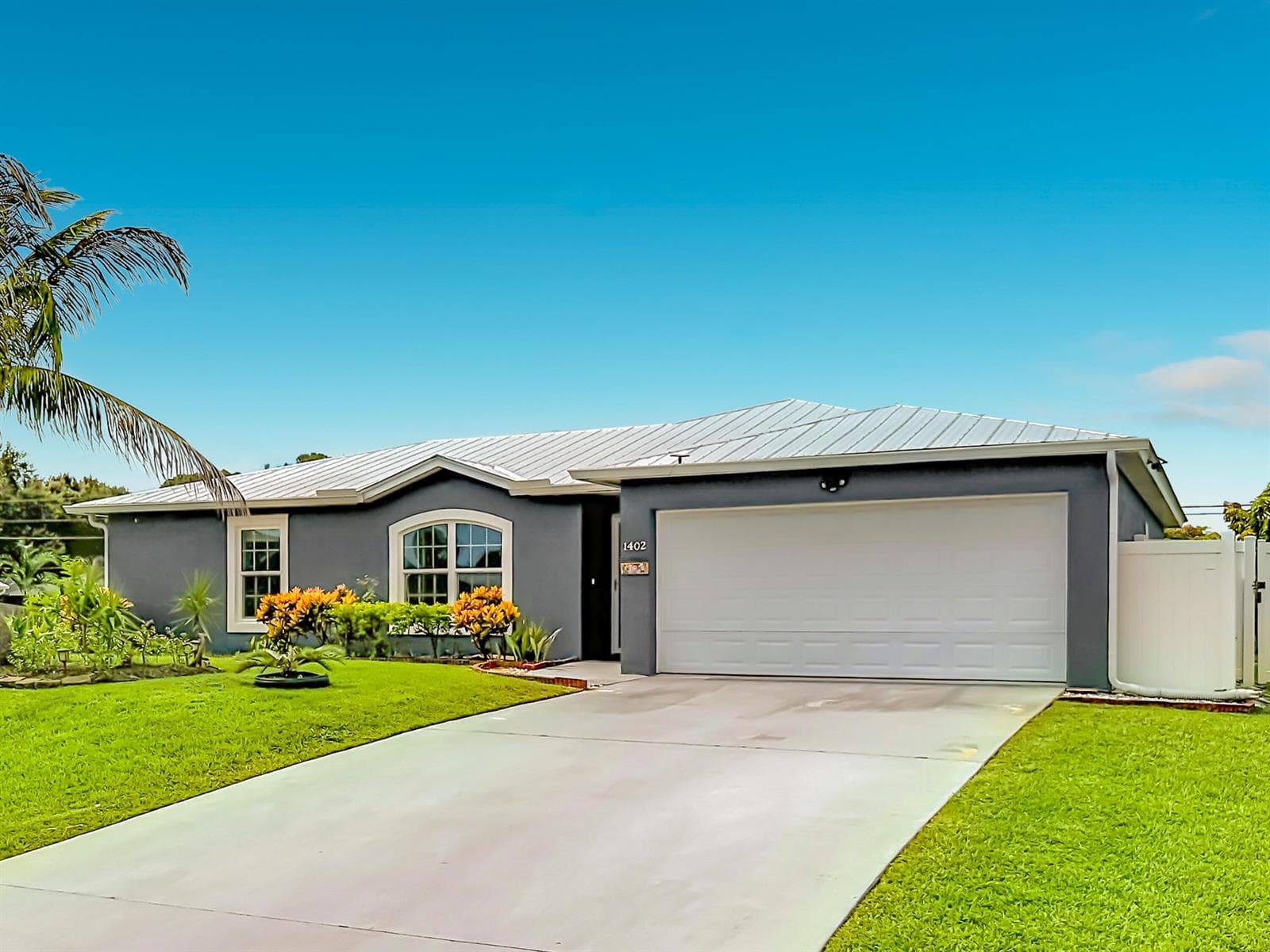 1402 SW Flounder Lane, Port St. Lucie, FL 34953 — zdjęcie 4