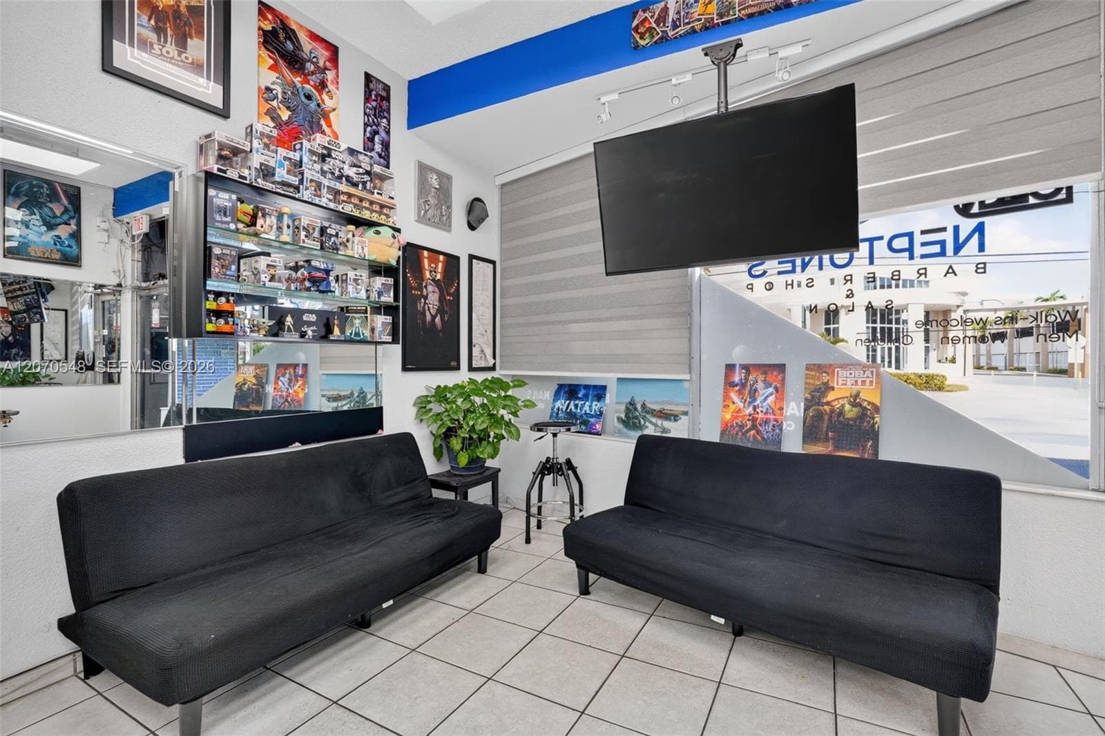 Excellent Opportunity Barbershop for Sale in the Heart of Hialeah, Hialeah, FL 33012 — zdjęcie 5