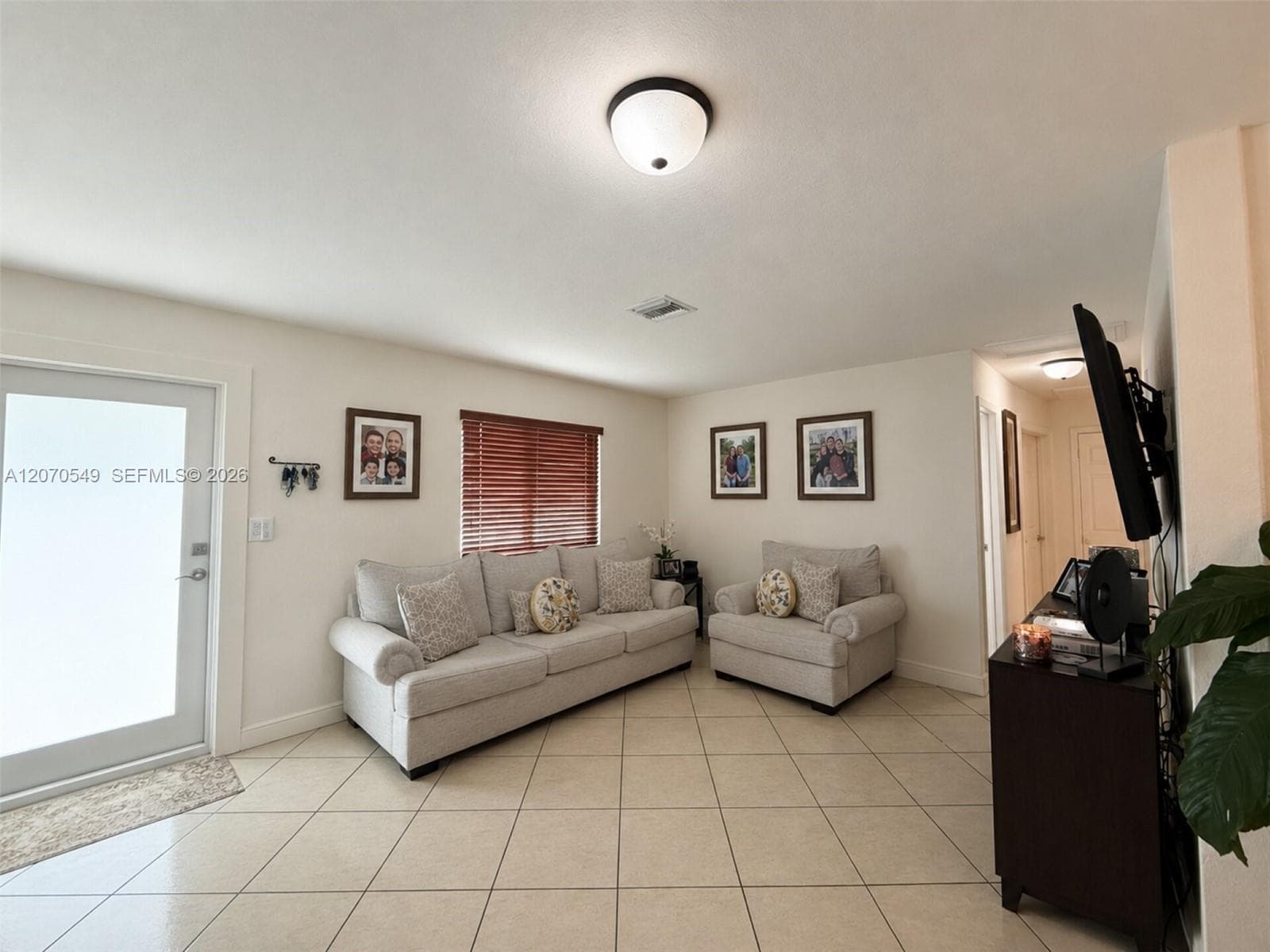 3312 NW 182nd St, Miami Gardens, FL 33056 — zdjęcie 5
