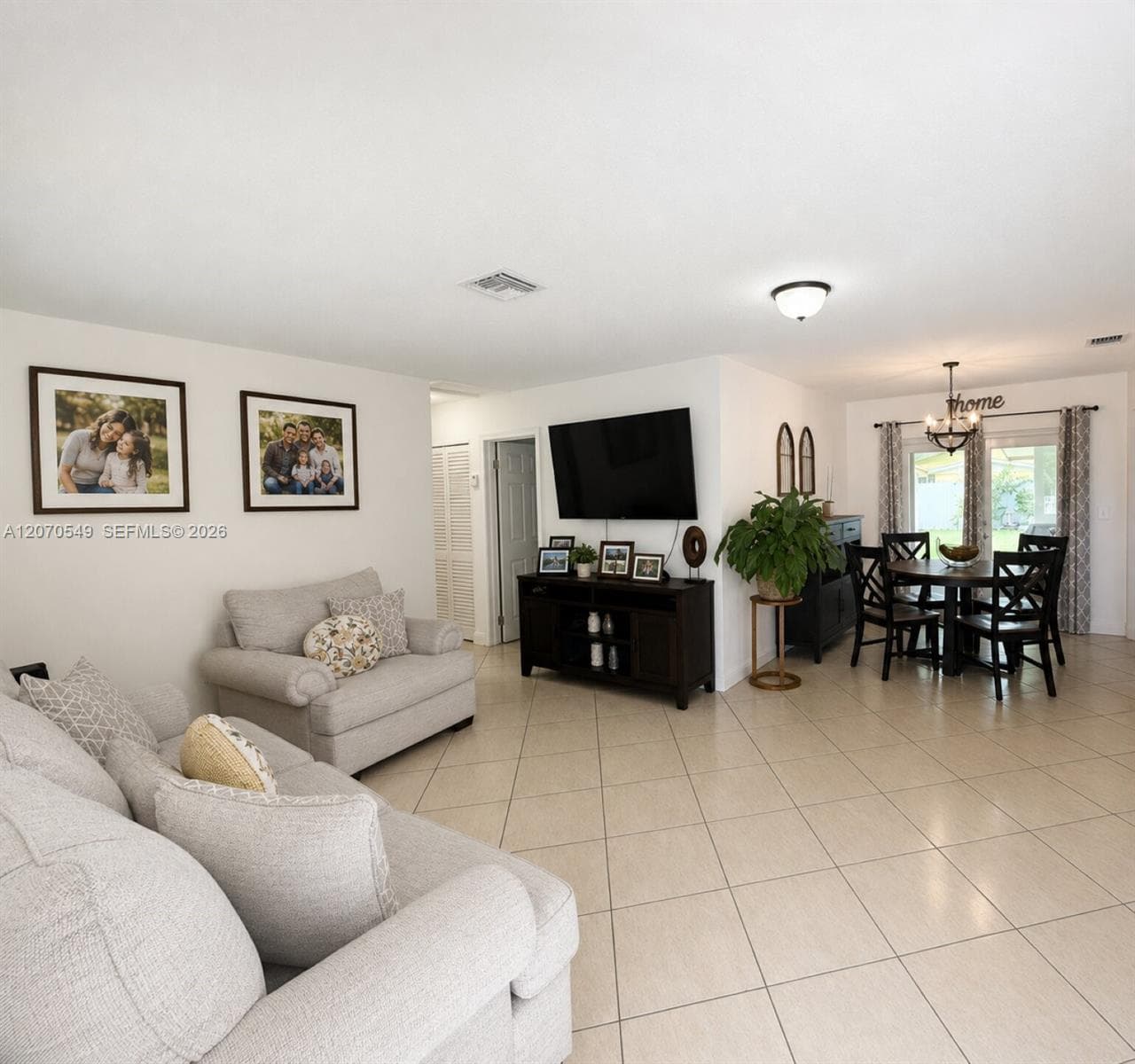 3312 NW 182nd St, Miami Gardens, FL 33056 — zdjęcie 4