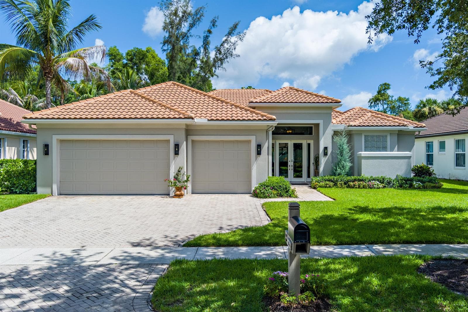 1754 Flagler Manor Circle, West Palm Beach, FL 33411 — zdjęcie 2
