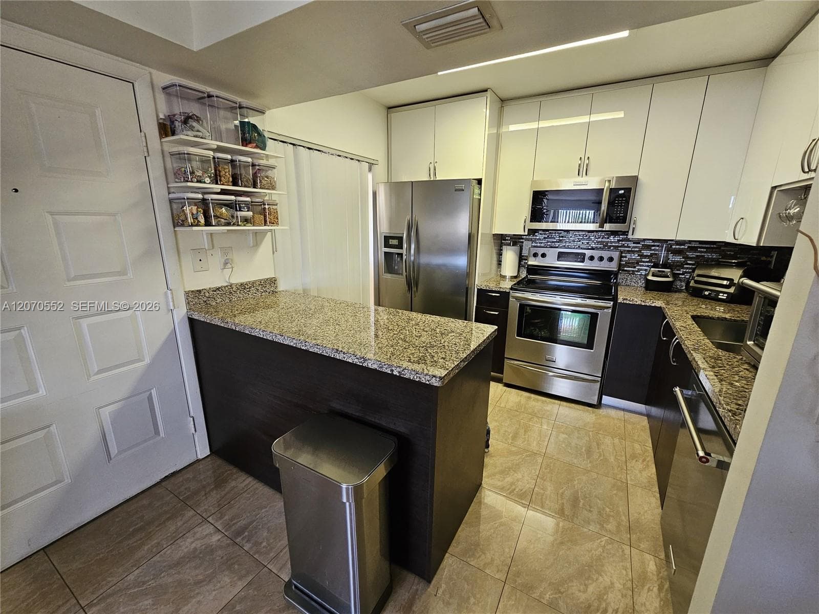 20160 NE 3rd Ct # 8, Miami, FL 33179 — zdjęcie 5