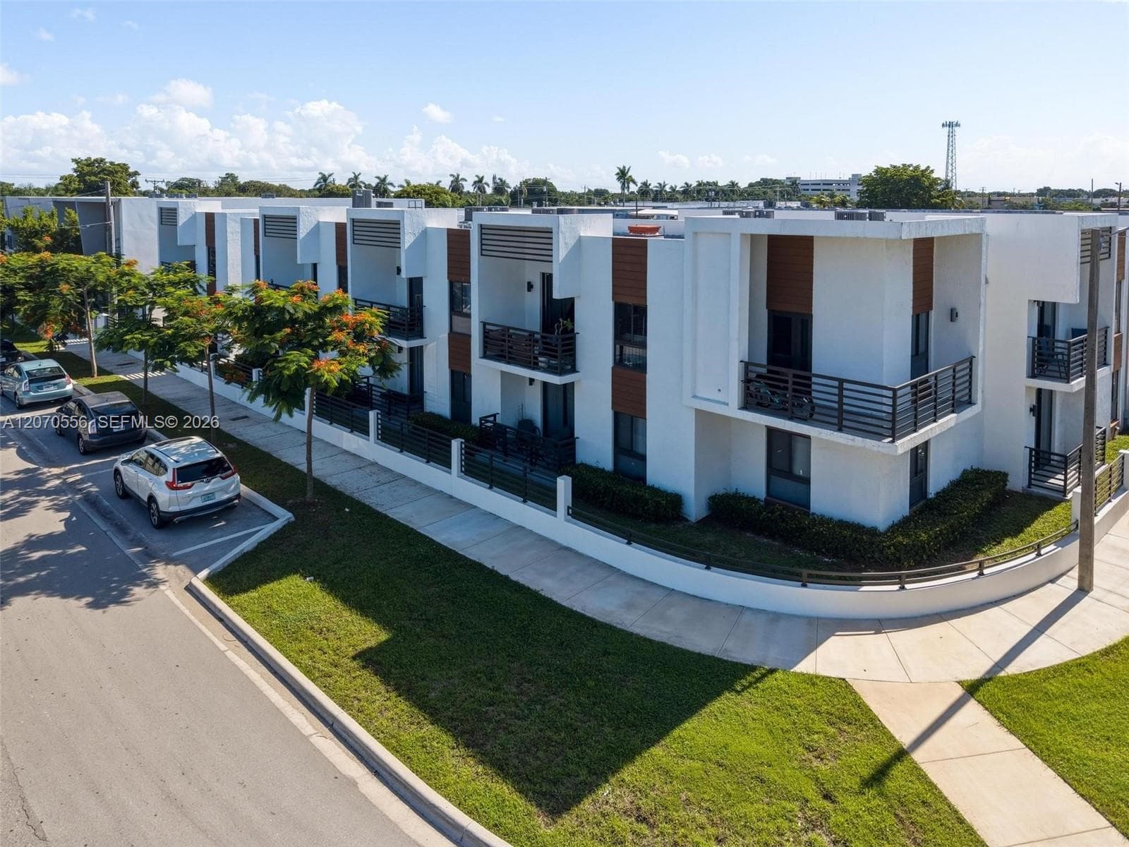 16955 SW 100th Ave # 1, Miami, FL 33157 — zdjęcie 2