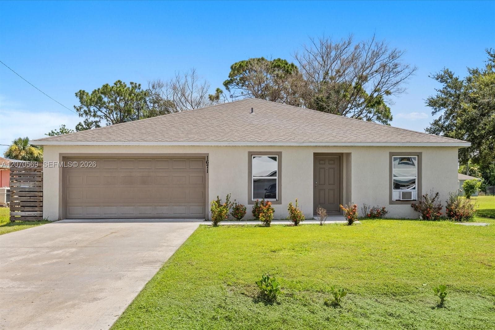 1671 SE Seashore Ln, Port St. Lucie, FL 34983 — zdjęcie 4