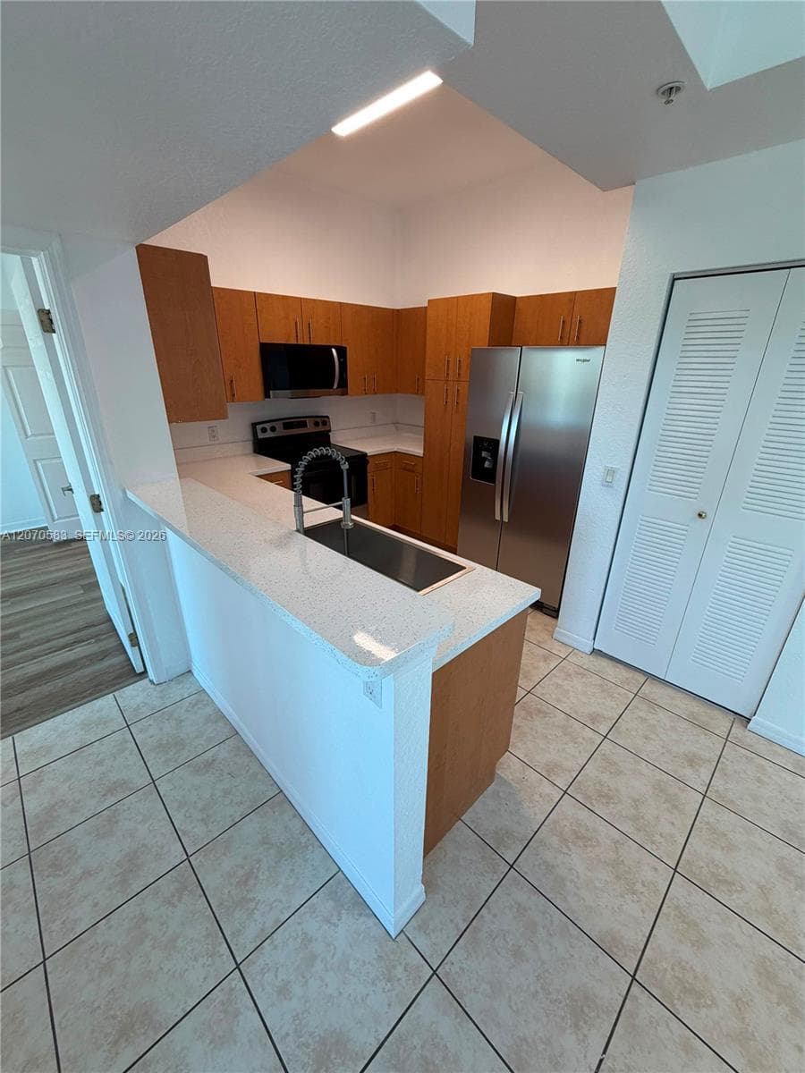 295 NW 57th Ave # 508, Miami, FL 33126 — zdjęcie 3