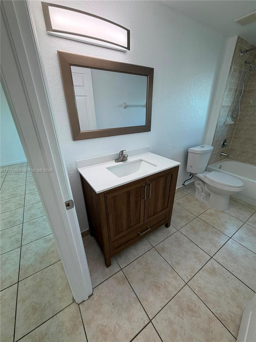 295 NW 57th Ave # 508, Miami, FL 33126 — zdjęcie 4