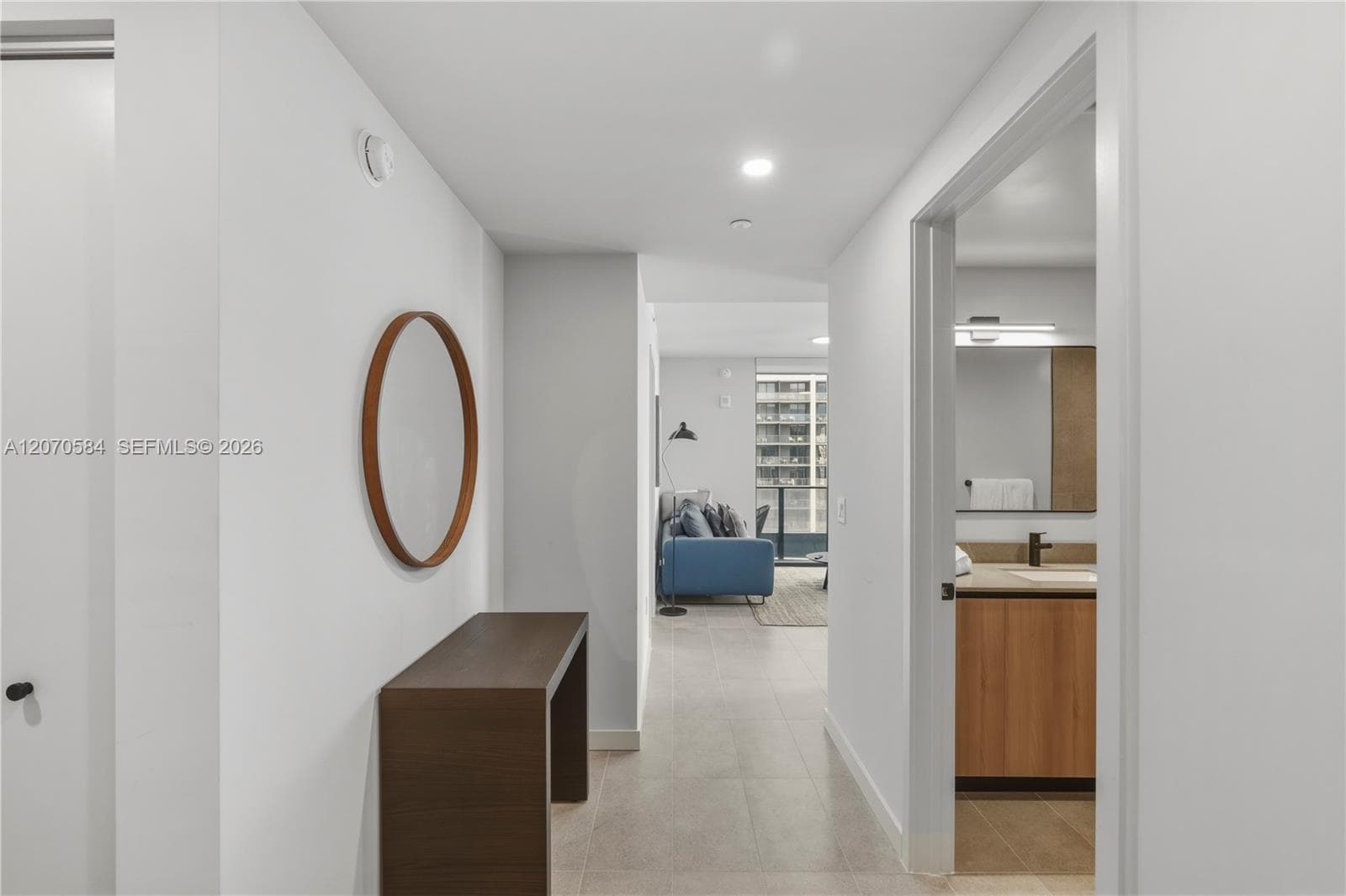121 NE 5th St # 3312, Miami, FL 33132